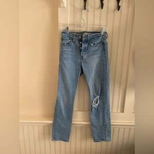Wedgie Straight Ankle Levis